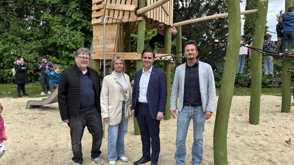 Im Mailand: Polizeispielplatz für kleine Abenteurer eröffnet