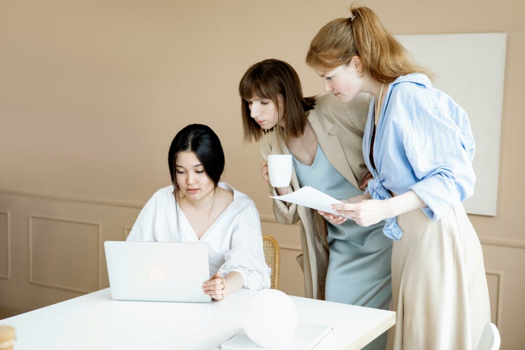 Netzwerktreffen für Frauen: Erfolgreich ankommen im neuen Job