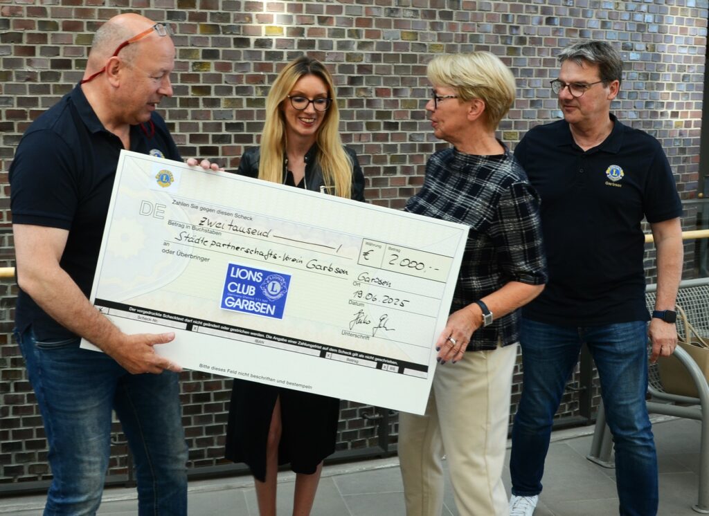 Lions Club Garbsen unterstützt internationales Jugendcamp mit 2.000 Euro !
