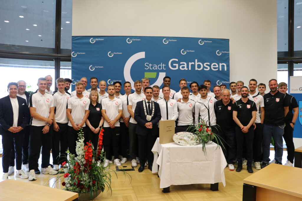 Garbsen feiert Aufstieg und Meisterschaft des TSV Havelse