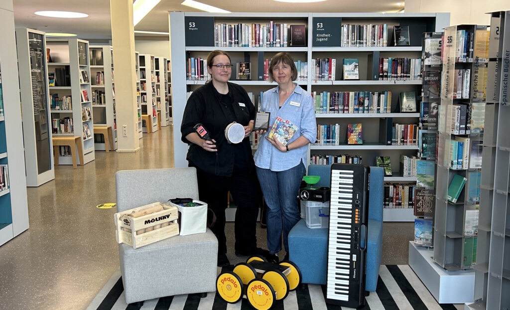 Stadtbibliothek Garbsen: Tragbares Keyboard, Outdoor-Spiele und Beamer