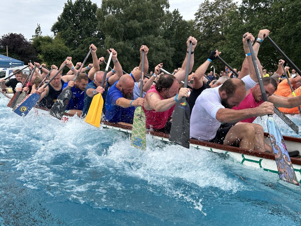 Drachenboot-Fun-Cup lockt am Wochenende wieder in den Badepark
