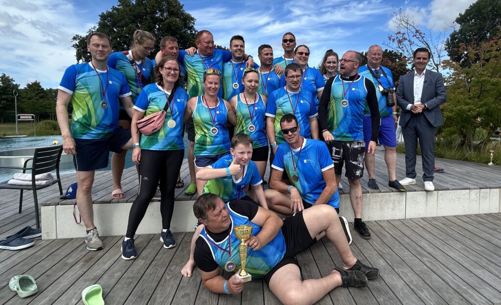 Starke Teams messen sich bei Drachenboot-Fun-Cup