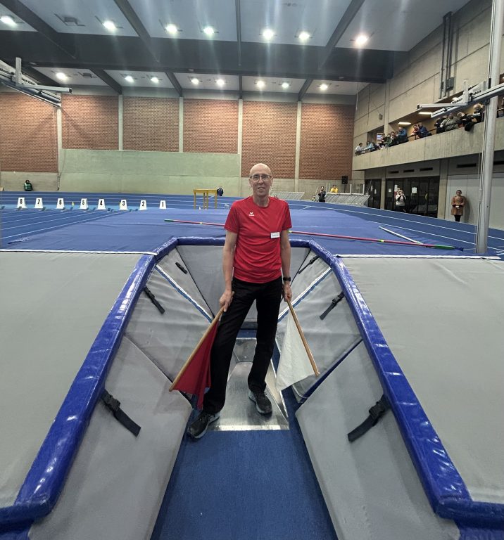 Lange als Kampfrichter bei den Hallen Landesmeisterschaften