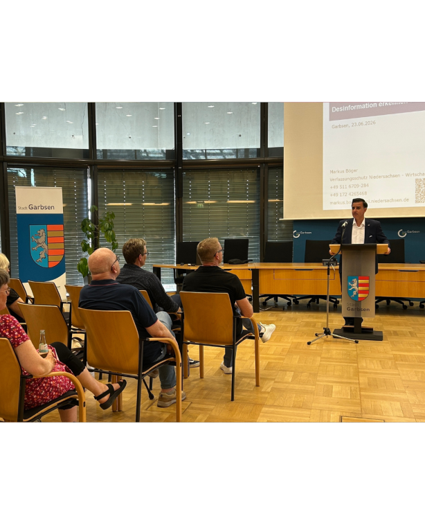 Vortrag sensibilisiert für Desinformation und Manipulationsversuche